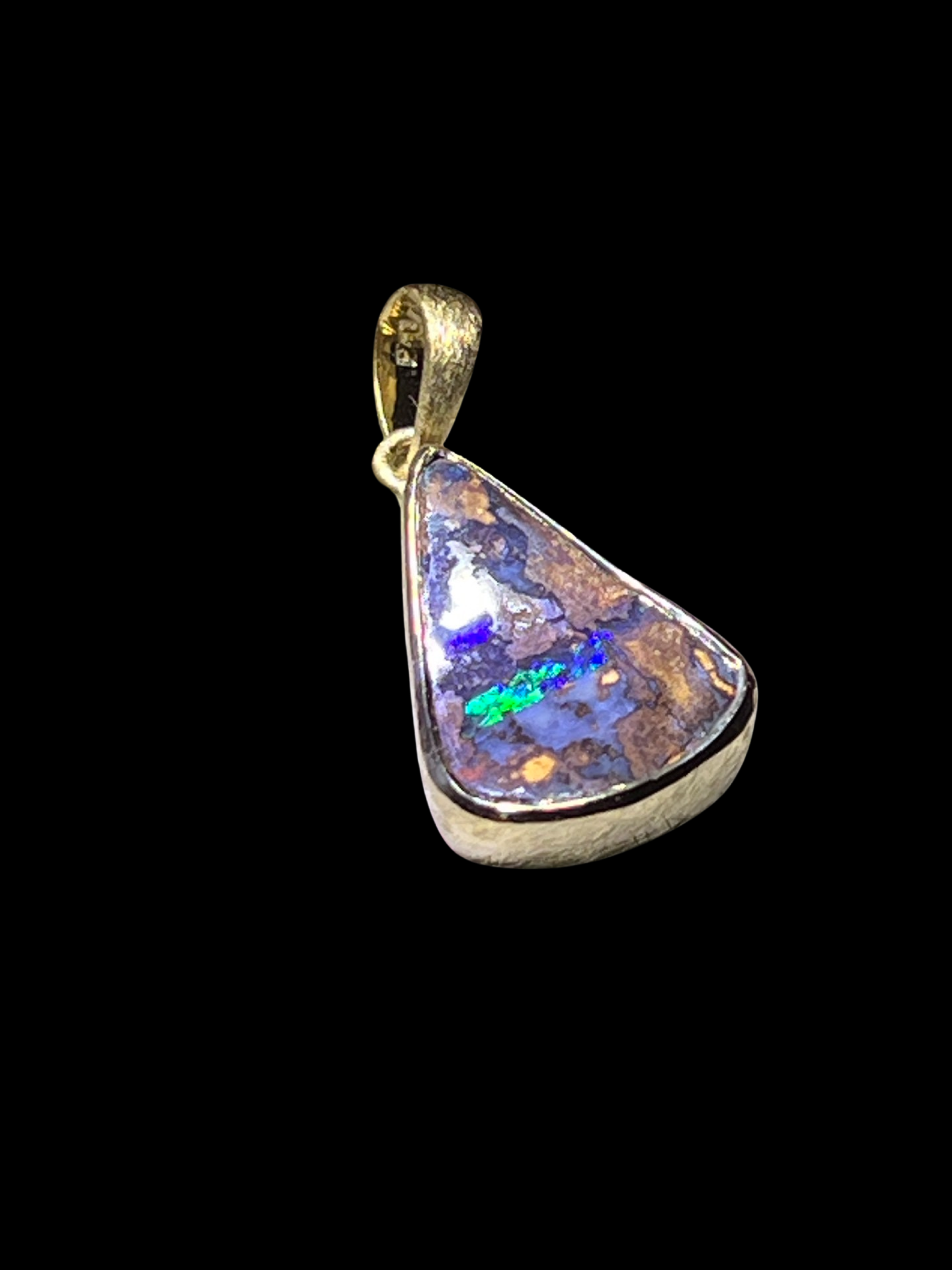 Boulder Opal Kettenanhänger in Silber 18Kt Gold plattiert