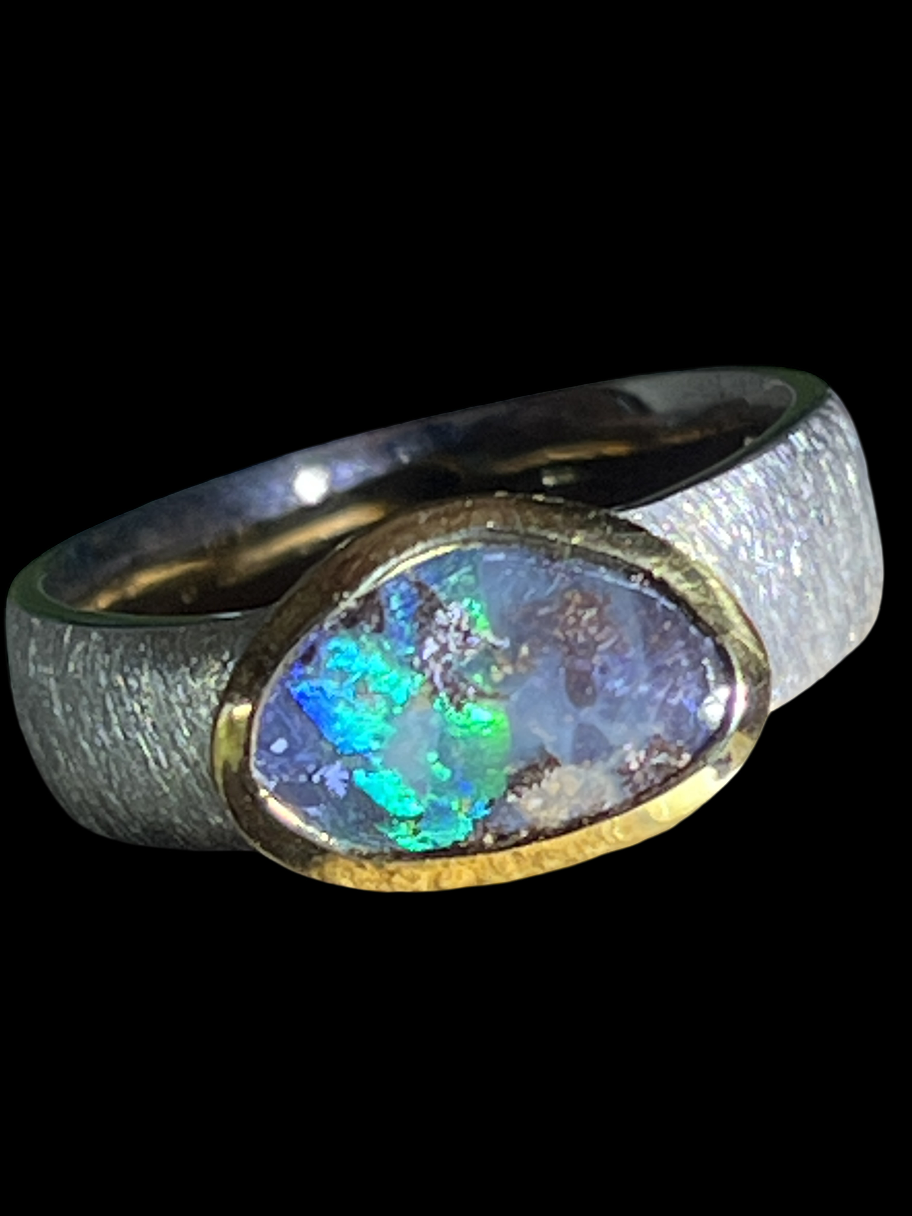 Boulder Opal Opulent Türkis Grün metallic Ring in Silber mit vergoldeter Fassung