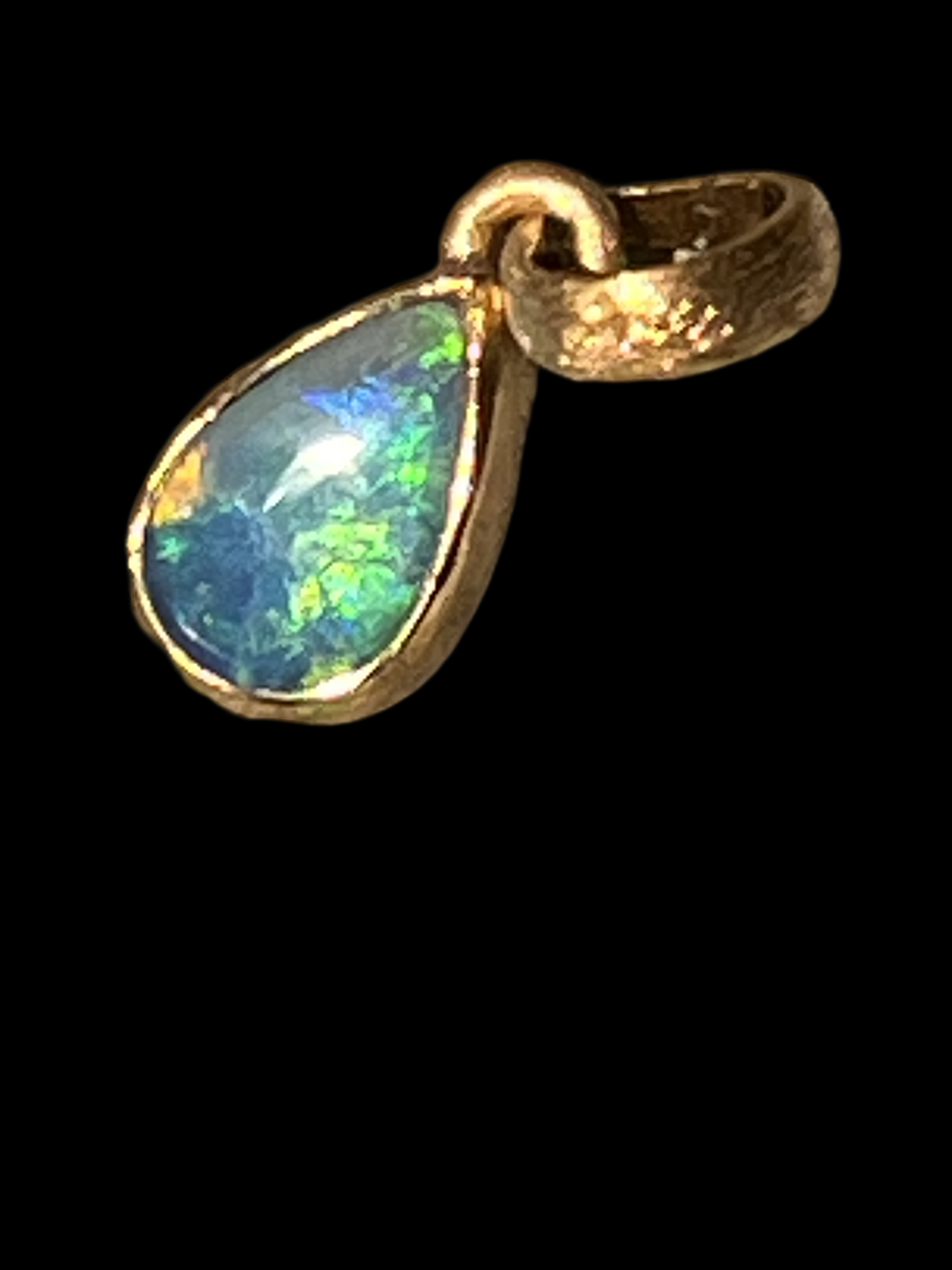 Edelopal Anhänger in Silber vergoldet
